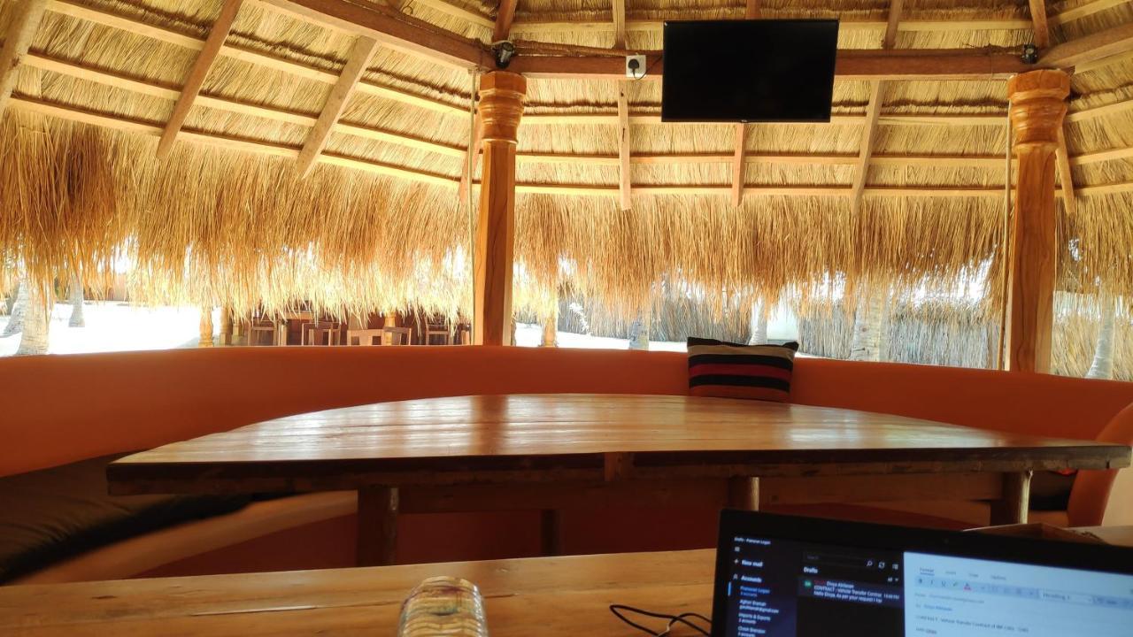 Roshanne Beach Resort Kalpitiya Exterior foto